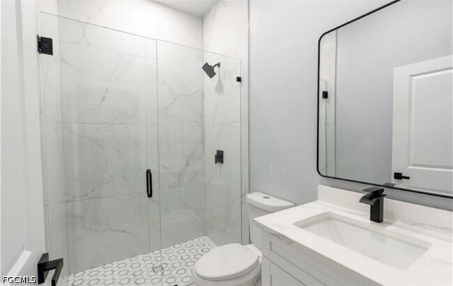 Foto del edificio - 4703 Elva Ave S