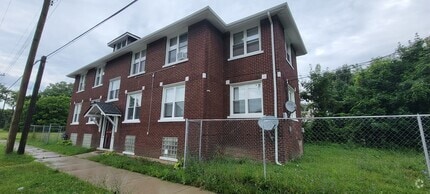 Building Photo - 8542 Ironwood St