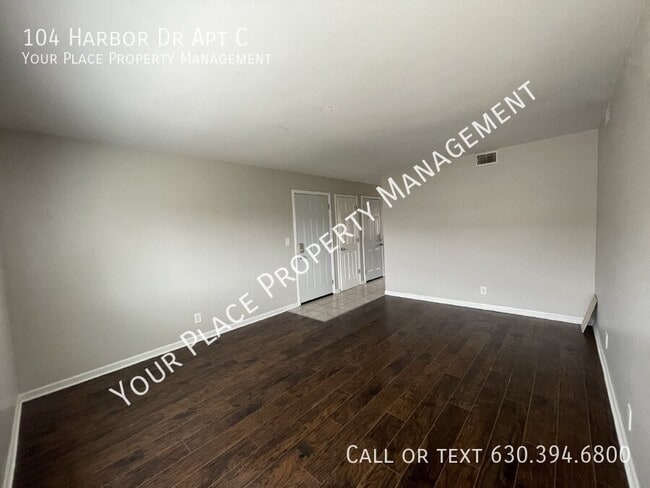 Building Photo - 104 Harbor Dr