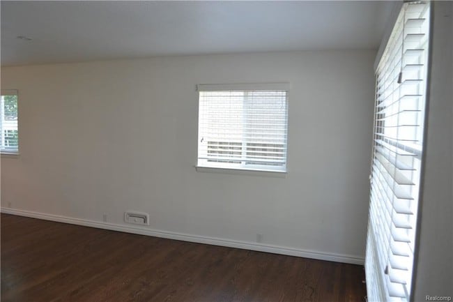 Building Photo - 1752 Haynes St