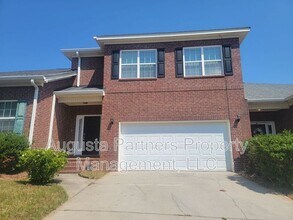 Building Photo - 420 Bowen Falls