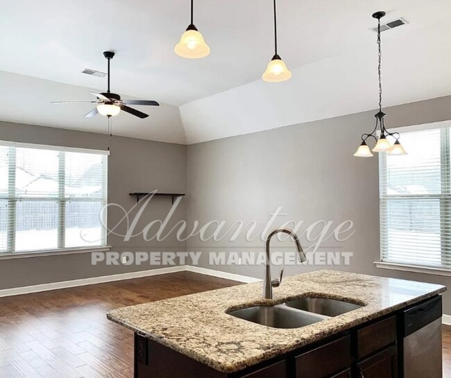 Foto del edificio - Beautiful Home in Arlington