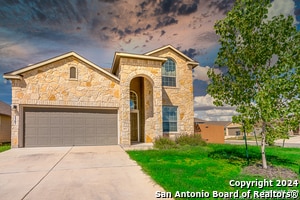 Building Photo - 2307 Clover Ridge