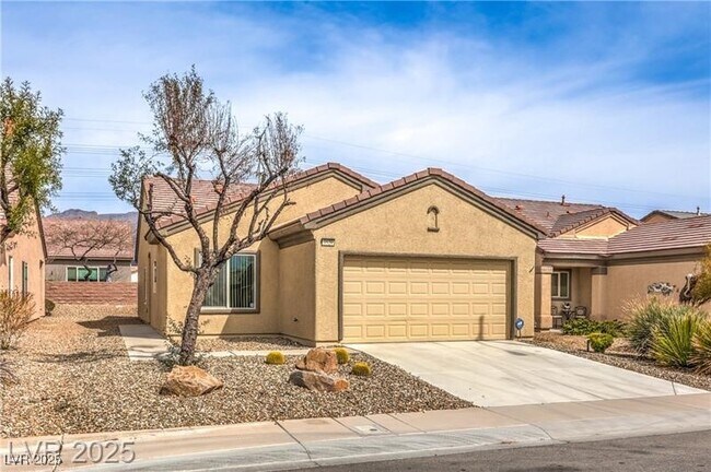Building Photo - 3520 Kittiwake Rd