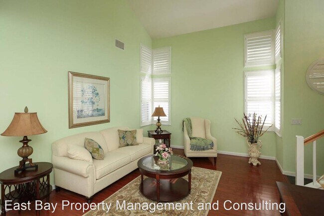 Foto del edificio - 3 br, 2.5 bath House - 36858 Papaya St.