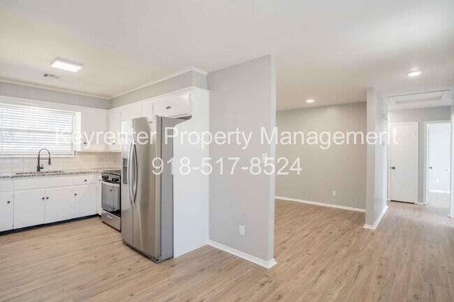 Foto del edificio - 3 Bedroom Broken Arrow Home, Available for an immediate move in!