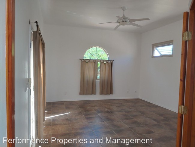 Building Photo - 3 br, 2 bath House - 1308 Vitalia Street