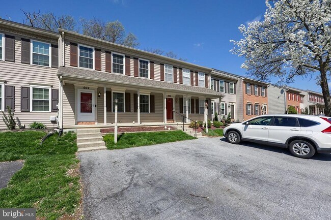Foto del edificio - 604 Rockwood Dr