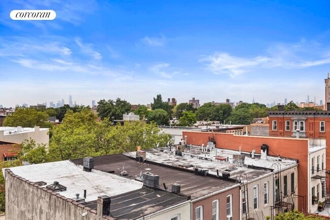 Foto del edificio - 799 Jefferson Ave