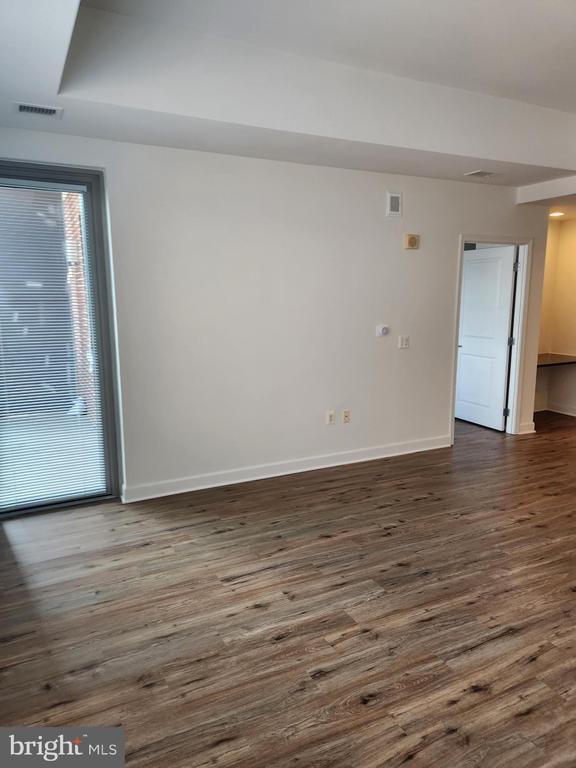 Building Photo - 8191 Strawberry Ln