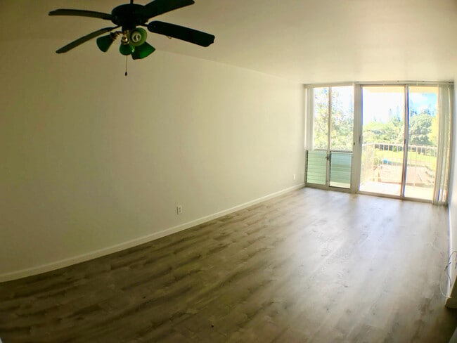 Building Photo - 259NEW