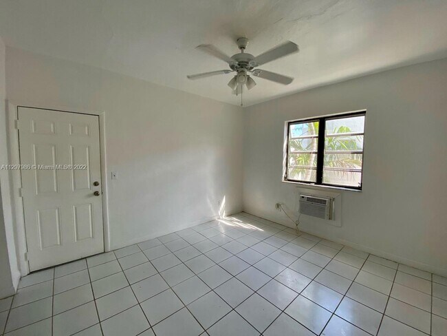 Foto del edificio - 411 Meridian Ave