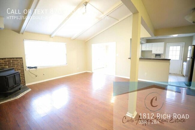 Foto del edificio - 1812 Rich Rd
