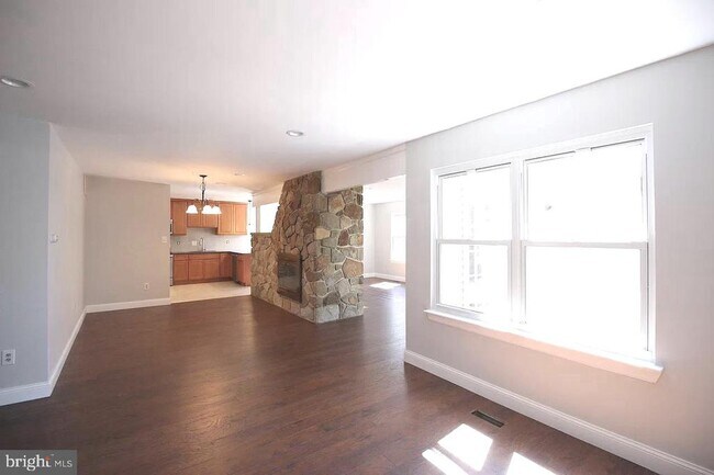 Building Photo - 29 Peregrine Dr