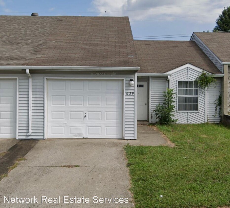 Primary Photo - 2 br, 1 bath House - 629 Potomac Court