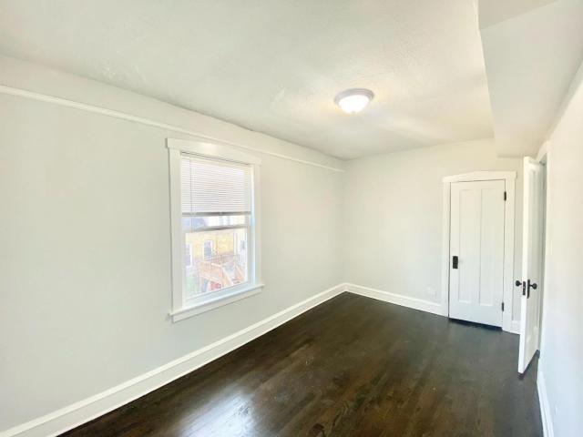 Foto del edificio - 2 bedroom in Chicago IL 60651