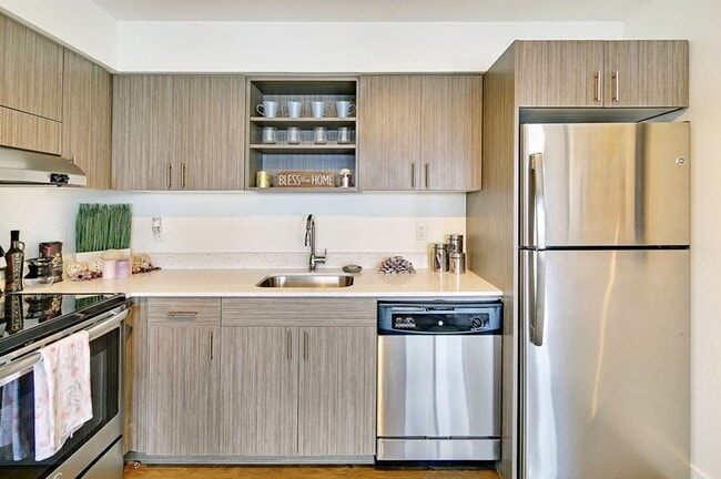Interior Photo - The Hudson