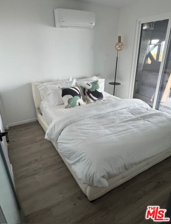 Foto del edificio - 1433 Silvius Ave