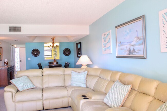 Photo - Amazing Ocean Views - Seasonal or Annual Apartment