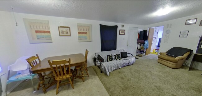 Foto del edificio - 1530 Fair Ln