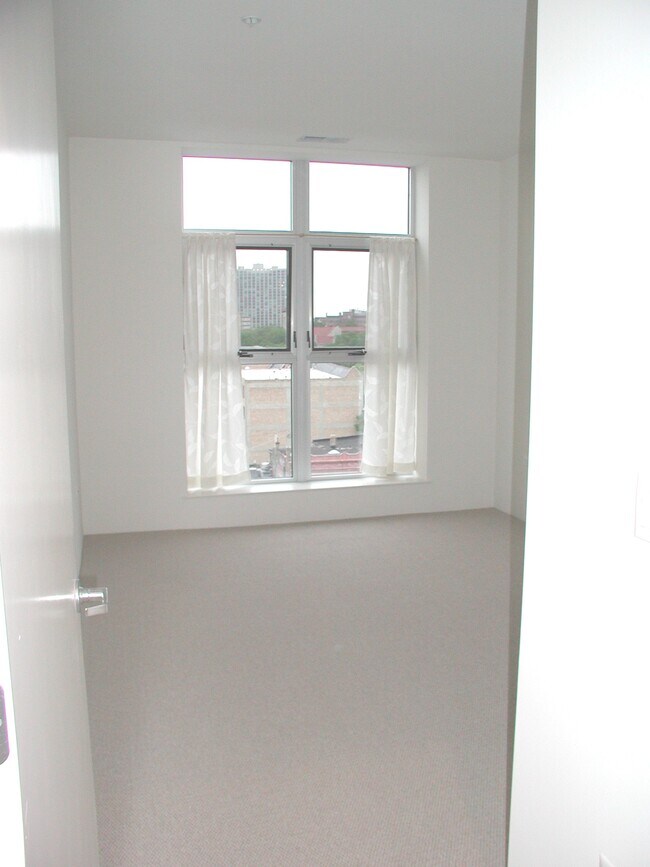 Foto del edificio - 1236 Chicago Ave