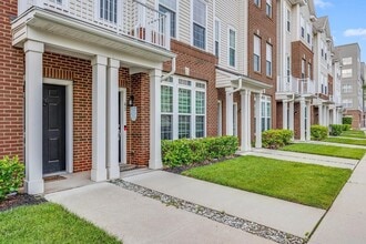 Building Photo - 43 Wesmont Drive