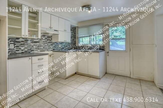 Photo du bâtiment - 11244 Ave L'Archevêque