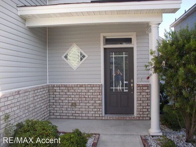 Foto del edificio - 5 br, 2.5 bath House - 60 Summer Hill Court
