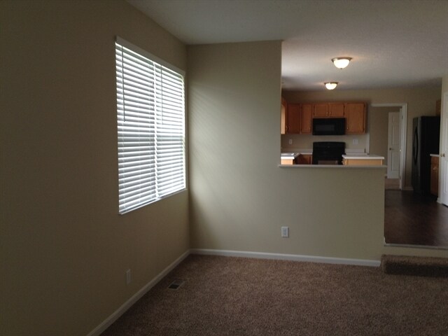 Foto del edificio - 7432 Big Horn Ct