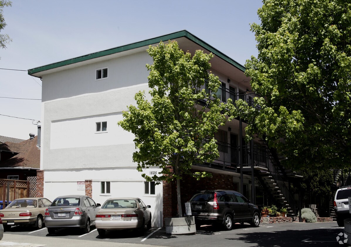 Foto del edificio - 1625 Woolsey St