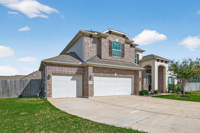 Building Photo - 16114 Sydneyann Dr