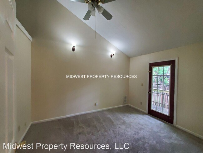 Foto del edificio - 2 br, 2 bath House - 301 W Mechanic St Unit A