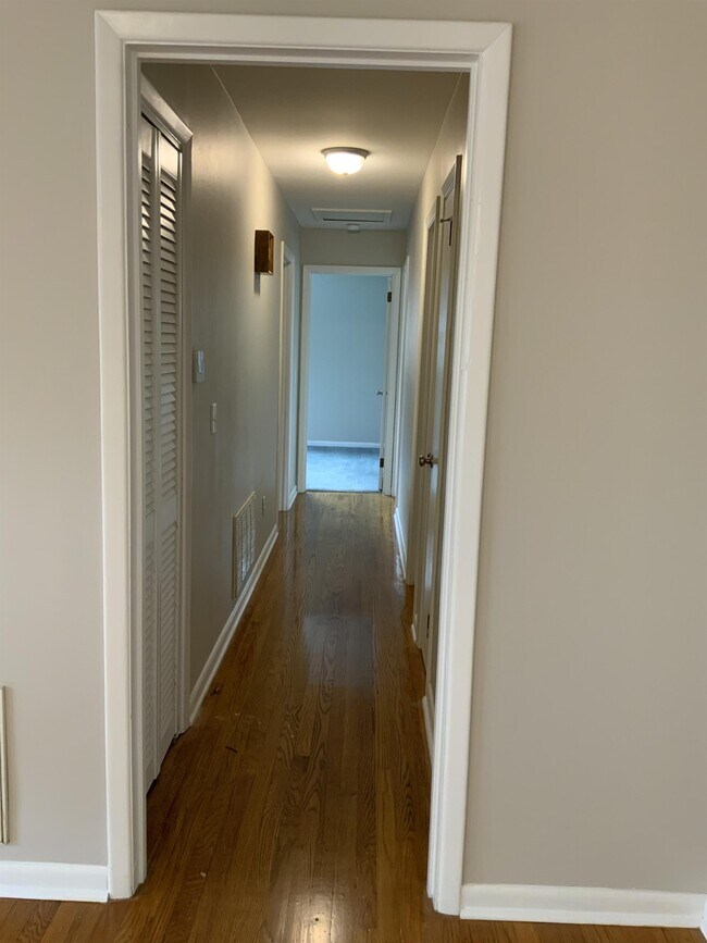 Foto del edificio - 1781 Springfield Ave