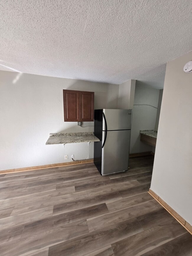 Building Photo - 7900 S Orange Blossom Trl