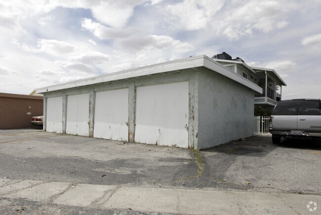 Foto del edificio - 10933 Aztec Ln