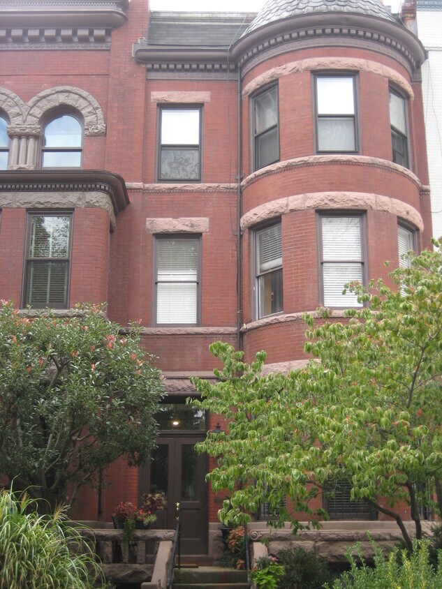 Primary Photo - 1752 S St NW