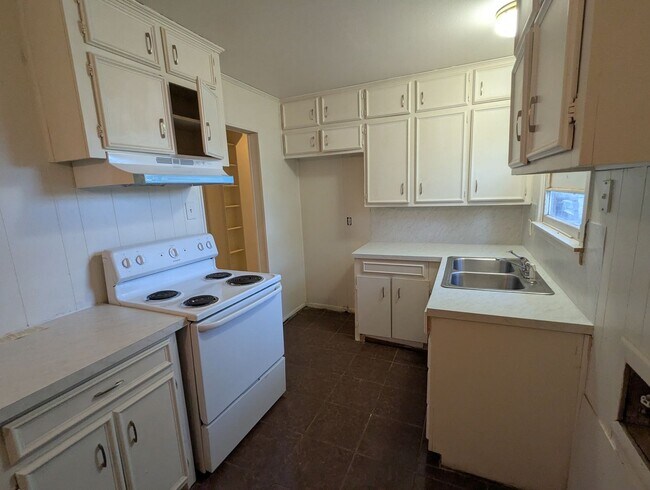 Foto del edificio - Cozy 3/1 Brick Home