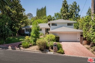 Building Photo - 4415 Conchita Way