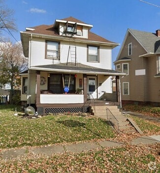 Building Photo - 1522 Woodland Ave NW