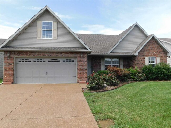 Building Photo - 10614 Fall Creek Dr
