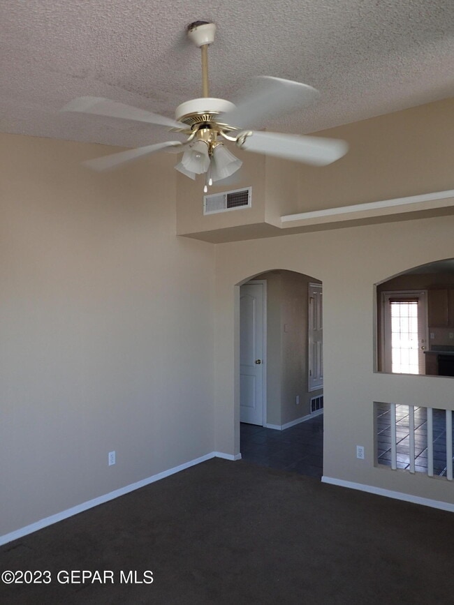 Building Photo - 3516 Tierra Plata Dr