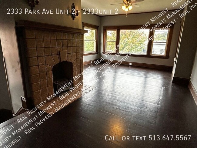Foto del edificio - 2333 Park Ave