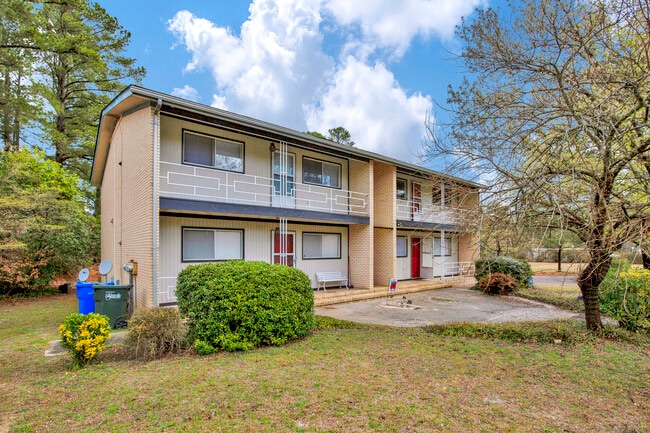 Building Photo - 605 Law Rd