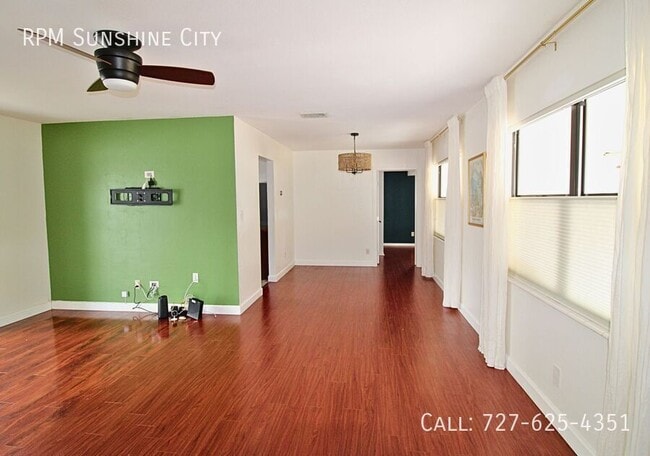 Building Photo - 7874 14th Way N