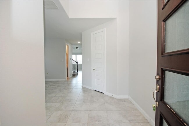 Foto del edificio - 8834 Arch Rock Dr