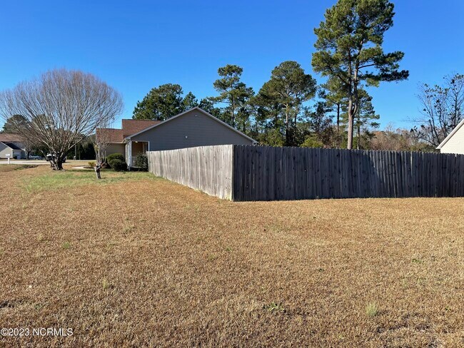 Building Photo - 110 Flat Rock Ln