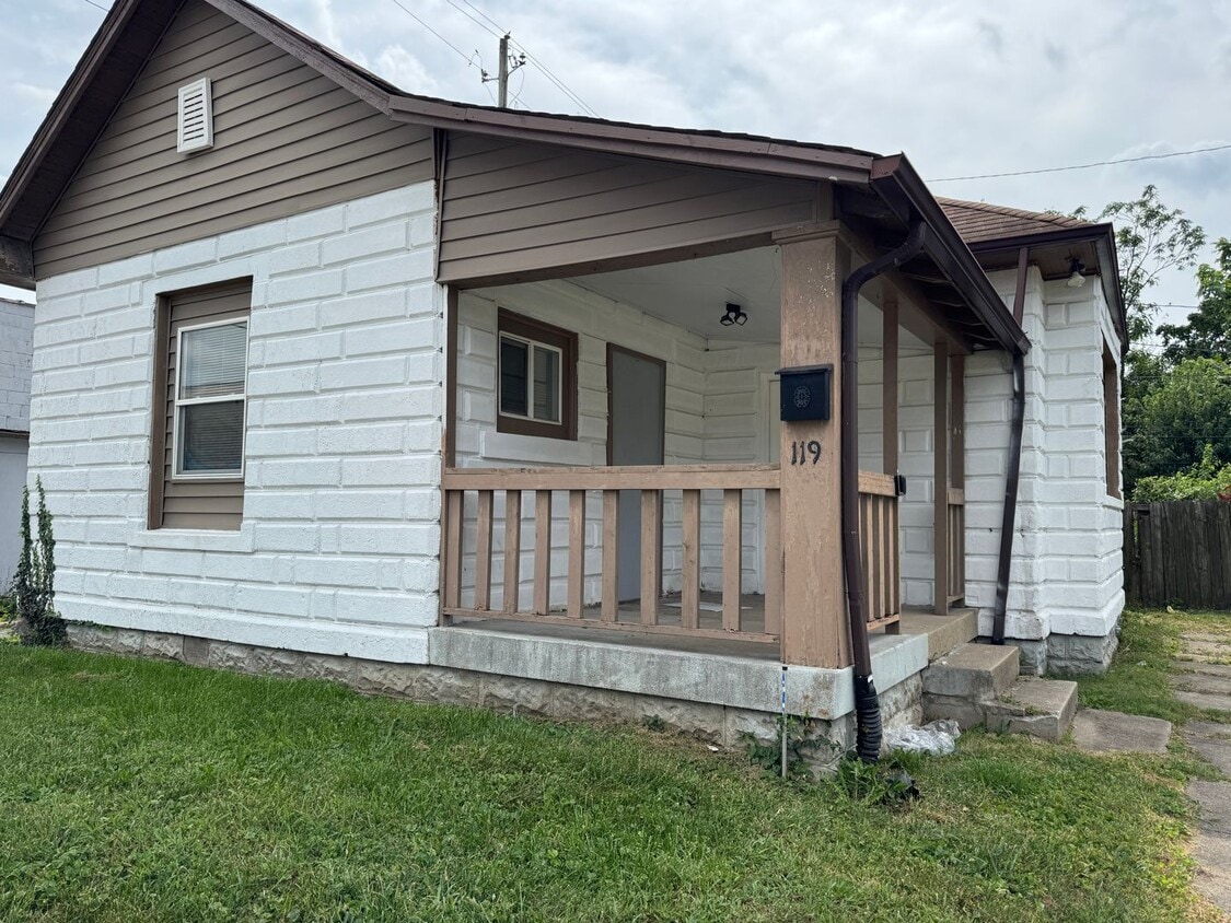 Photo - 119 W 39th St