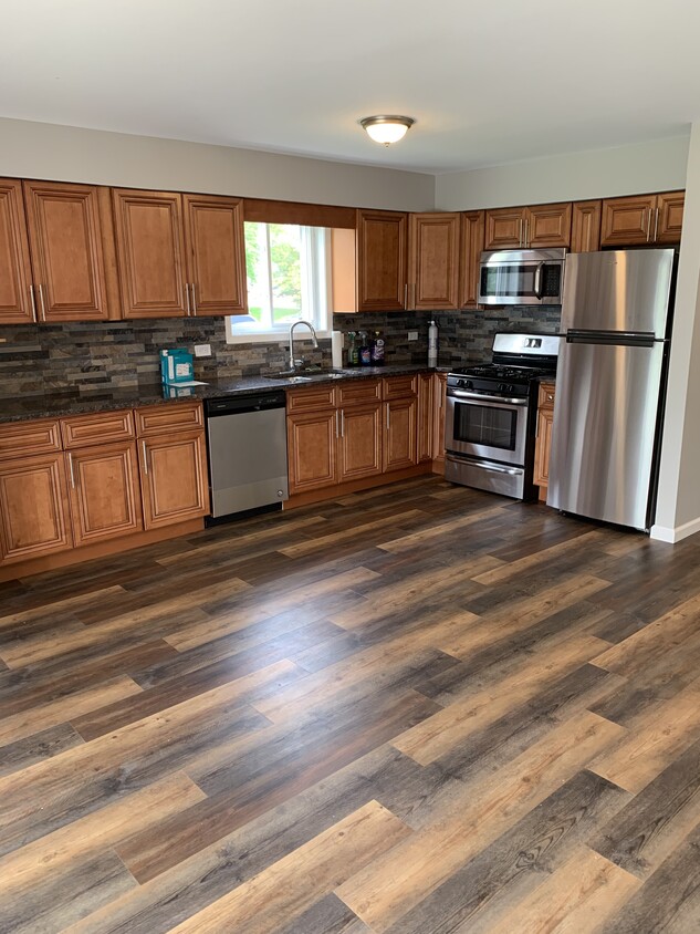 Foto principal - 15115 Orlan Brook Dr