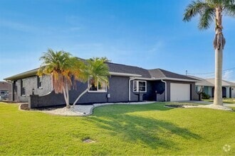 Building Photo - 5202 Forbes Terrace