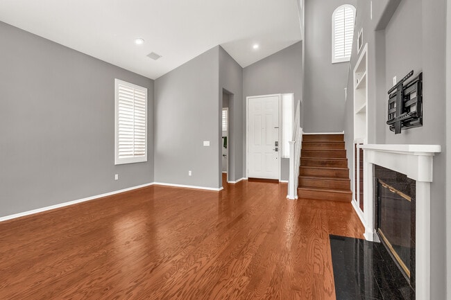 Building Photo - 10072 Albee Ave